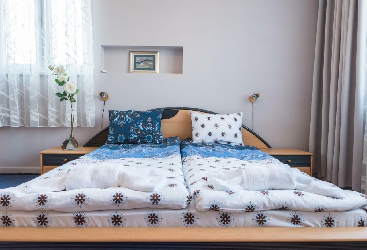 Sofia Lux Rentals-Patriarh Evtimiy Extérieur photo