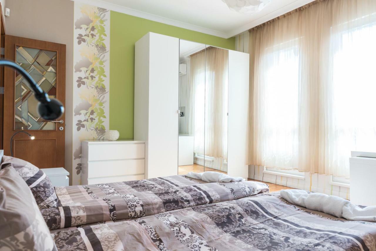 Sofia Lux Rentals-Patriarh Evtimiy Extérieur photo